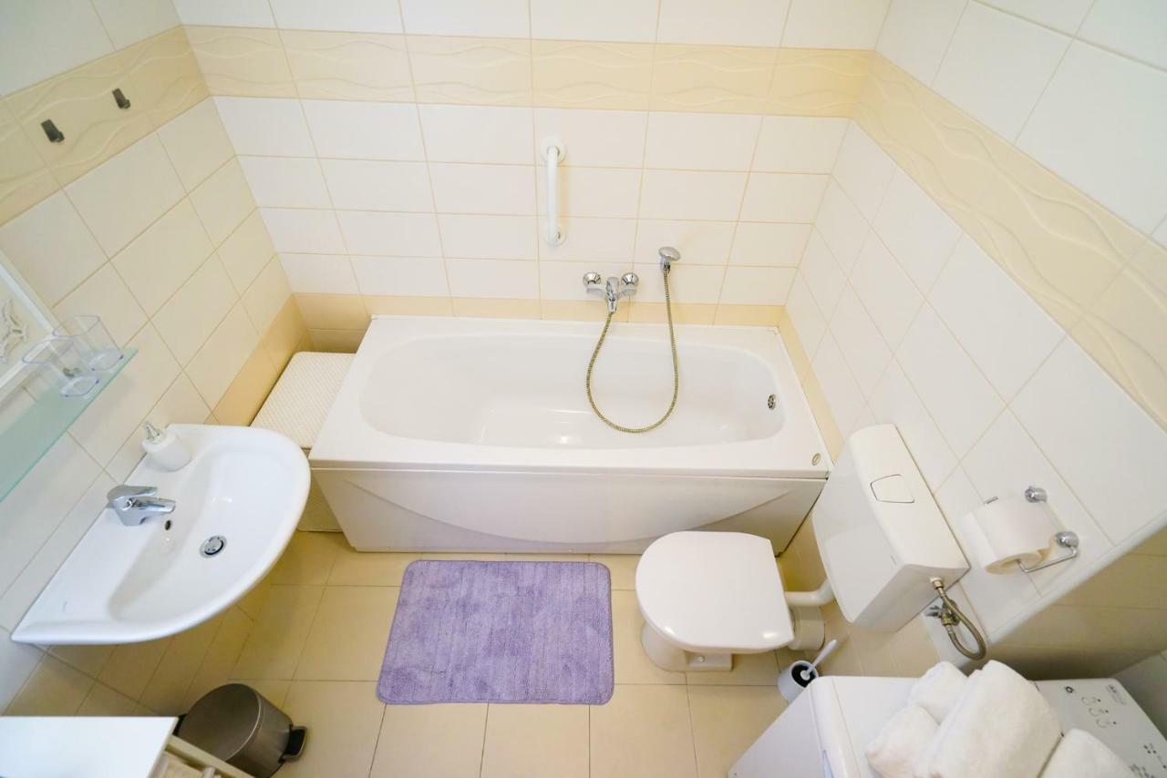 Apartment Nath Zára Kültér fotó